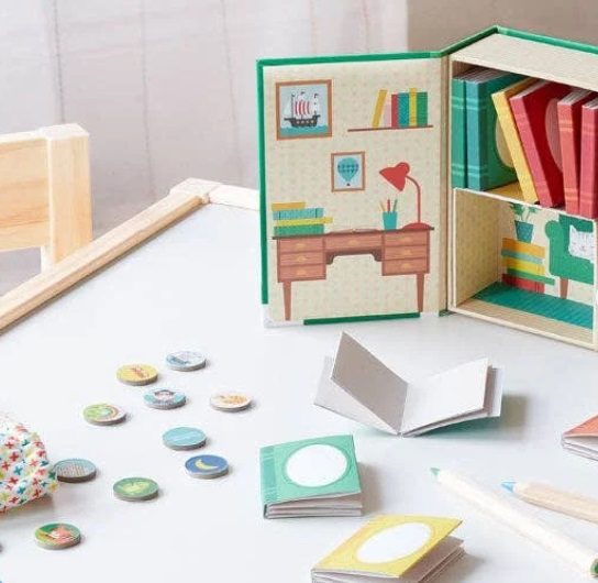 Little Library Storytelling Box 2